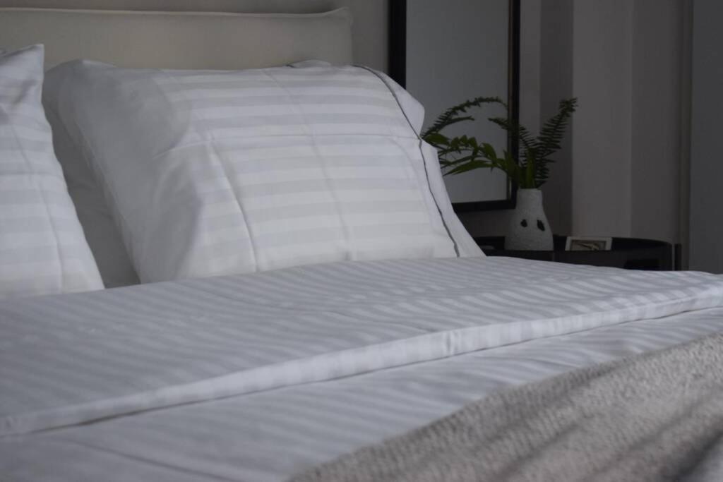 Ockto Luxurious Business Travel Apartment Афины Экстерьер фото